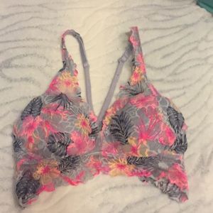 Vibrant push up bralette from Pink